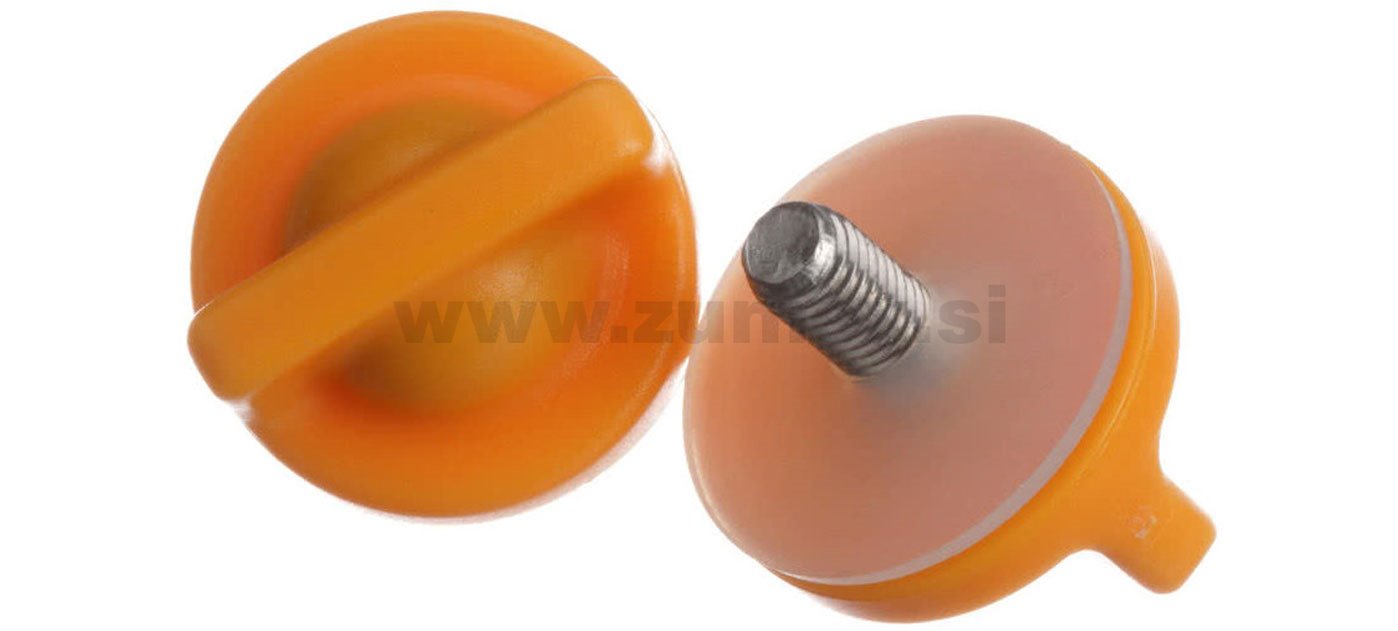 Securing knobs with rubber joint